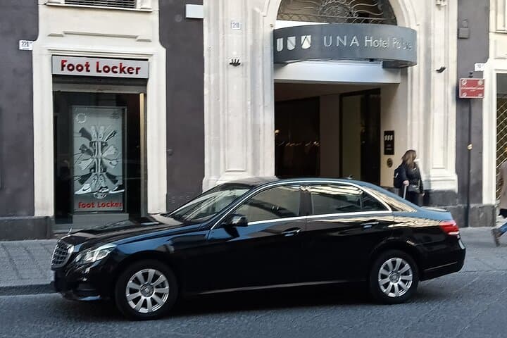 Private Transfer from Catania Airport to Taormina with option of Tours