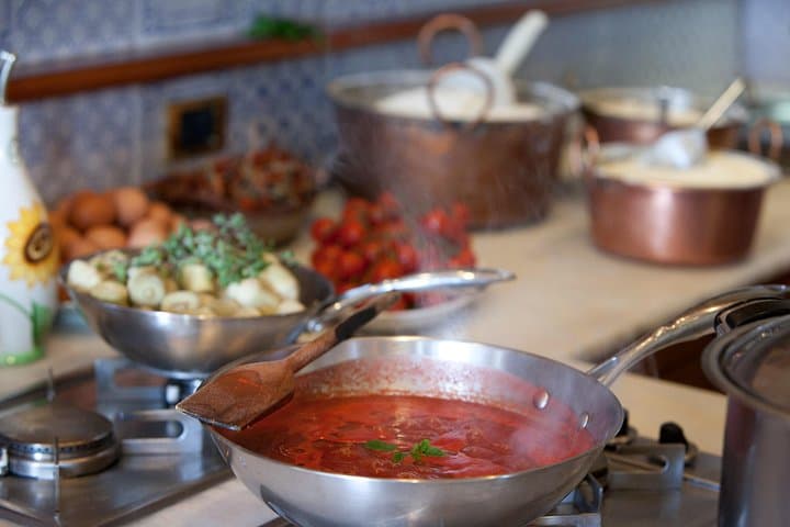 Traditional Neapolitan cooking class
