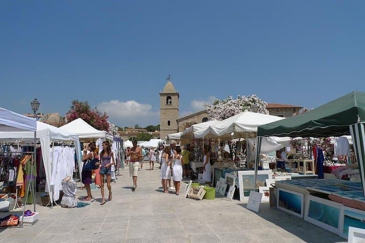 Tailor Made Costa Smeralda Sightseeing Tour for 2/3 people