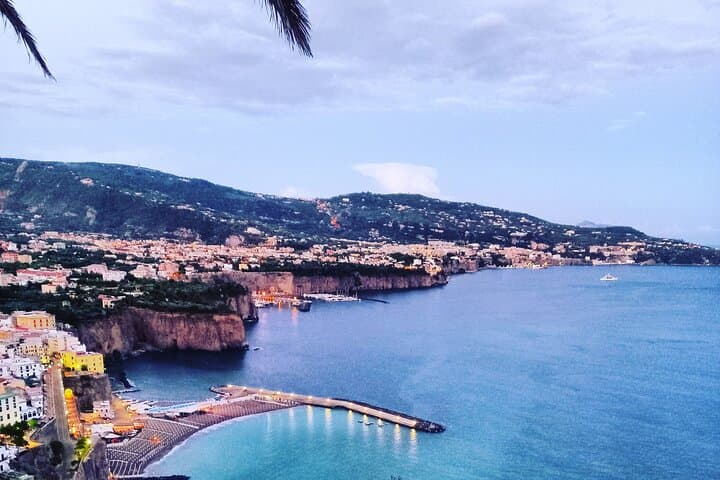Transfer private from Positano to Naples or viceversa