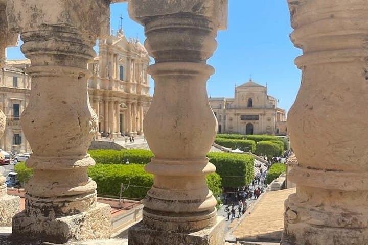 Note: The Timeless Charm of Baroque Beauty