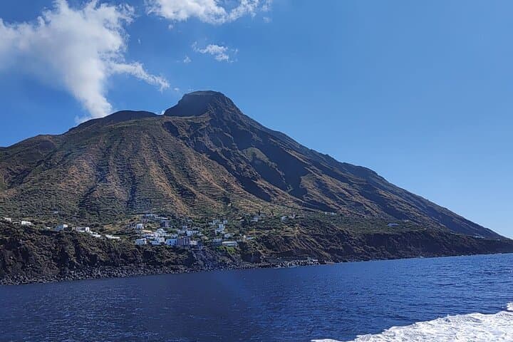 Excursion LIPARI PANAREA AND STROMBOLI