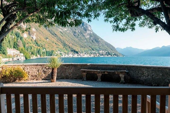 Bellagio & Varenna Boat Experience:Lake Tour & Tasting Lunch