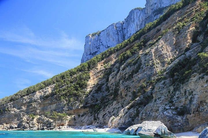 Day trip in the Gulf of Orosei Cala Mariolu