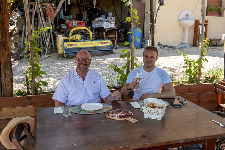 Cinta Senese tour with tasting dinner on the farm