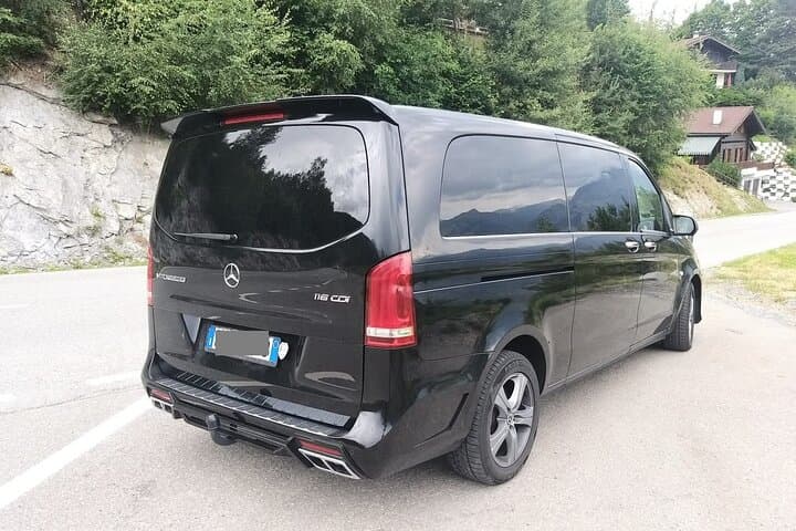 Venice (water taxi) to Venice Airport (VCE) - Departure Transfer