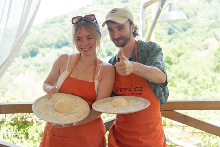 Pizza School with Wine and Limoncello Tasting in a Local Farm