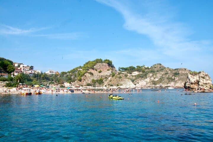Tour to Baia di Taormina, Isola Bella and Naxos