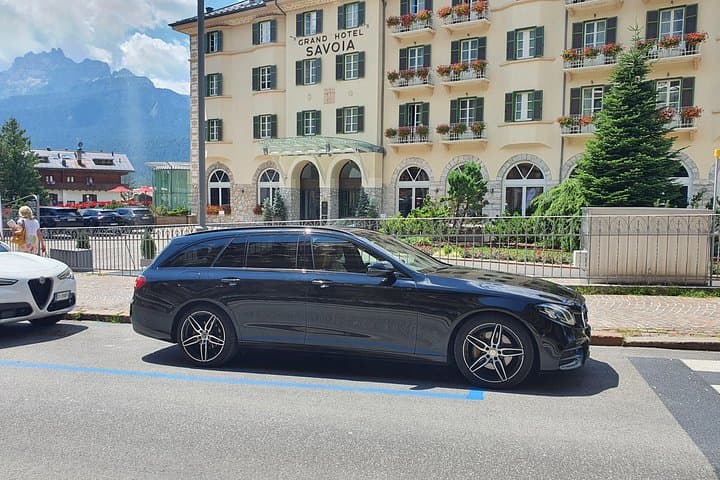 Positano to Napoli Airport (NAP) - Departure Private Transfer