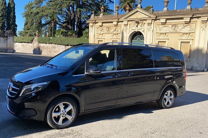 Private Transfer from Rome to Fiumicino Airport