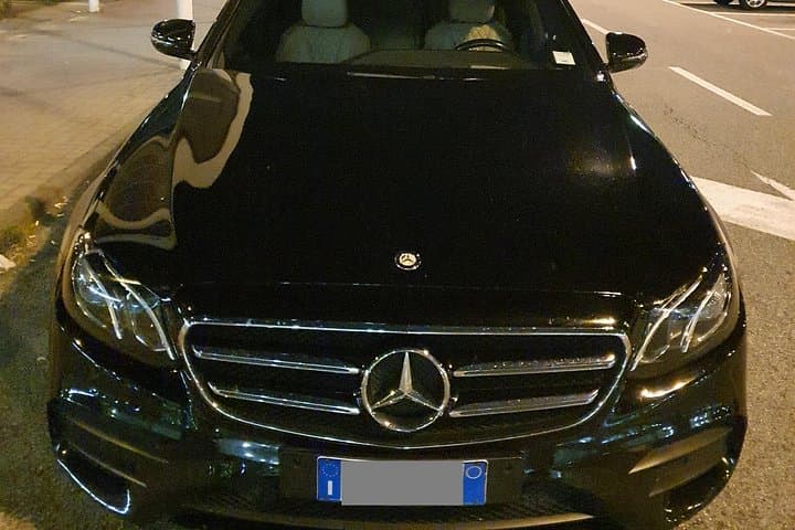 Chioggia Port to Venice Airport(VCE) - Departure Private Transfer