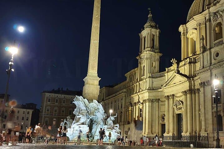 Kids & Families Tour of Rome at Night with Child-Friendly Guide Pizza & Gelato