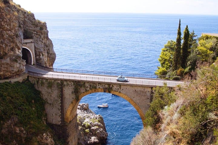 Private Tour in Vintage Fiat 500 from Salerno to Amalfi