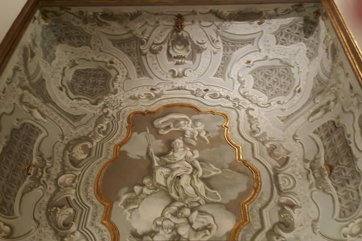 Palace of Portici Apartments