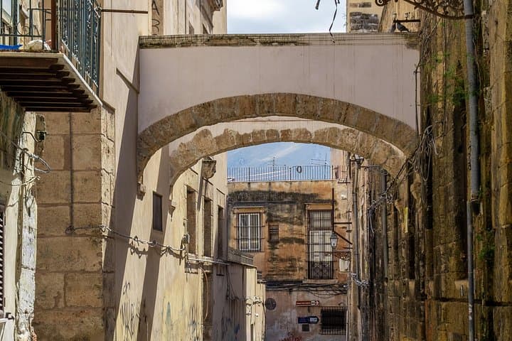 Private 4-hours Tour of Palermo with pick up and drop off