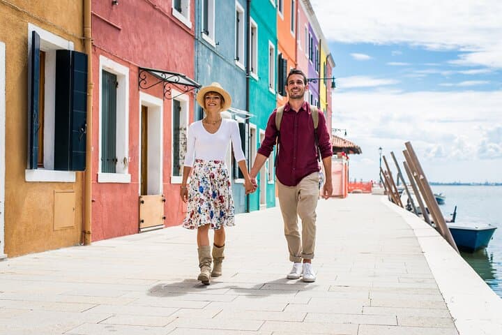 Venice: Murano & Burano Islands Tour with Optional Torcello Stop