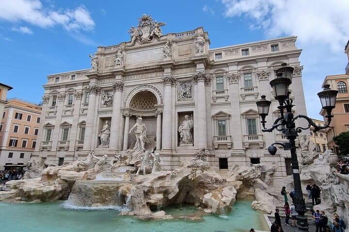 Rome Highlights Private Day Tour by Mercedes Minivan