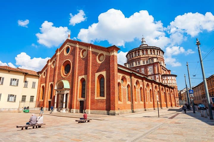 Top Historical Churches in Milan Private Guided Tour