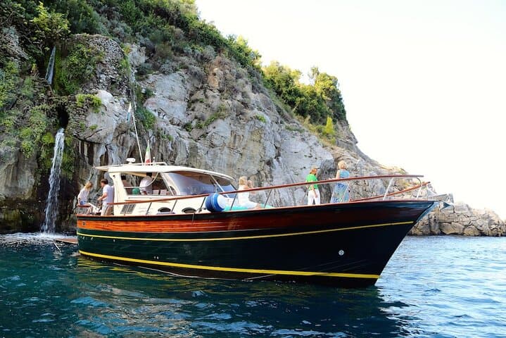 Amalfi Coast Private Boat Tour from Sorrento, Positano or Naples