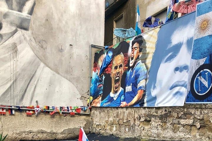 Maradona walking guided tour