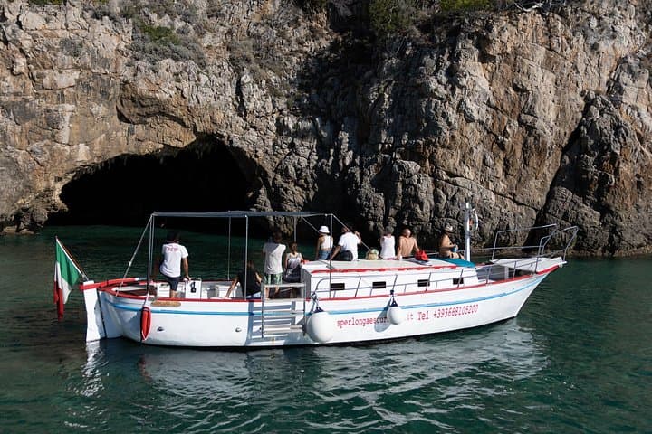 Tour - Mini Cruise at the Blue Grotto