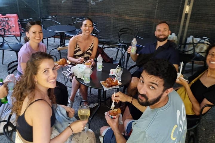 Food Tour of Naples with Davide