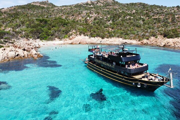 Virginia Boat in Cala dell'Amore island of Spargi