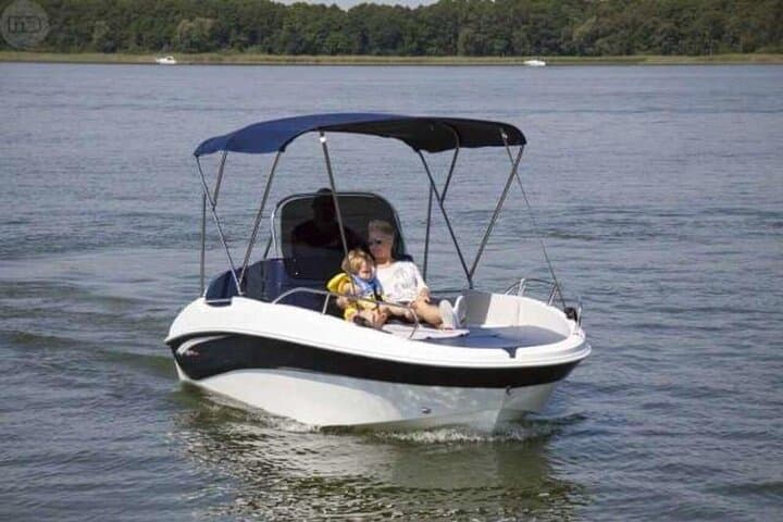 Subacco Boat Rental for 3 Hours on Lake Como