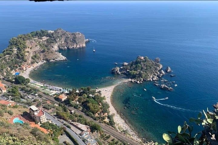 Private Tour Taormina, Isola Bella and Messina. Departure from Messina