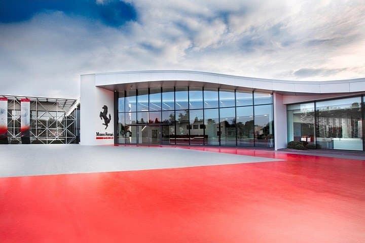 Ferrari vip day from Venice with Test drive