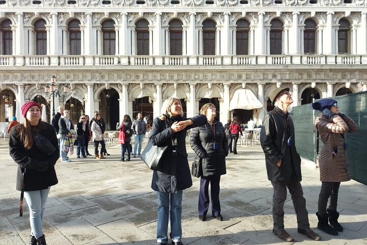 Venice: Doge's Palace Guided Tour With Tickets & Optional Gondola