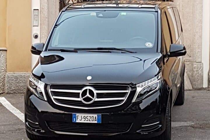 Transfer from Malpensa Airport to Lenno-Tremezzo-Menaggio