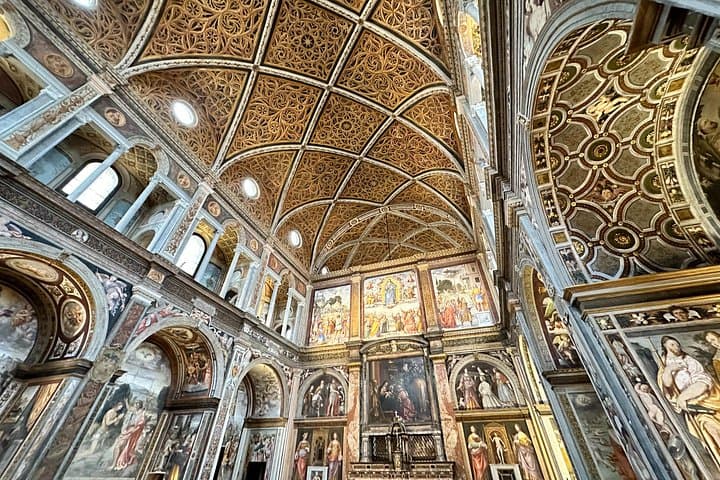 Milan Walking Food Tour with City Highlights