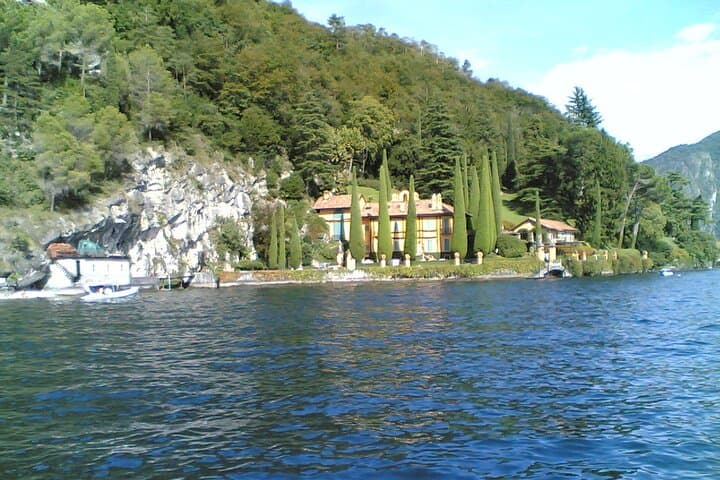 Transfer from Malpensa Airport to Lenno-Tremezzo-Menaggio