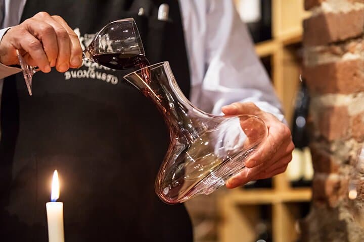 Wine Tasting Experience in Milan City Center