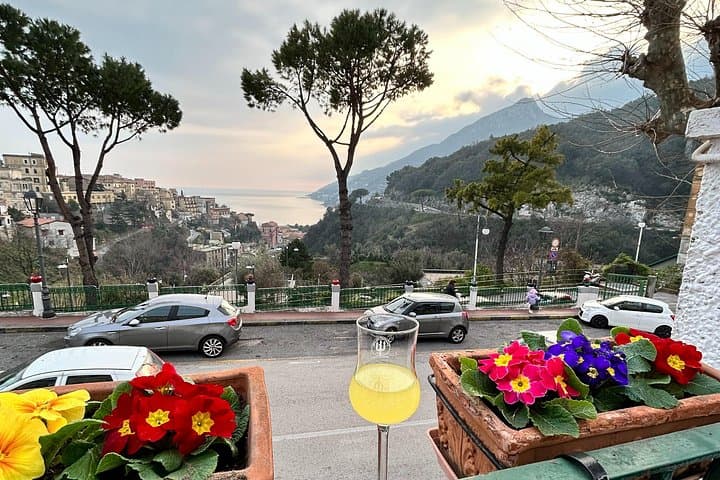 Walking Tour Vietri Sul Mare: ceramics town on the Amalfi Coast