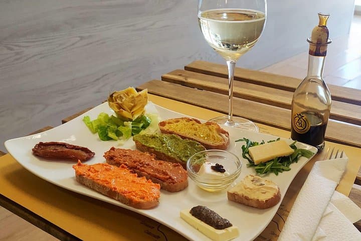 Rome Food Tour by the Vatican