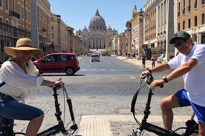 Rome : Custom Walking Tour With A Guide (Private Tour)