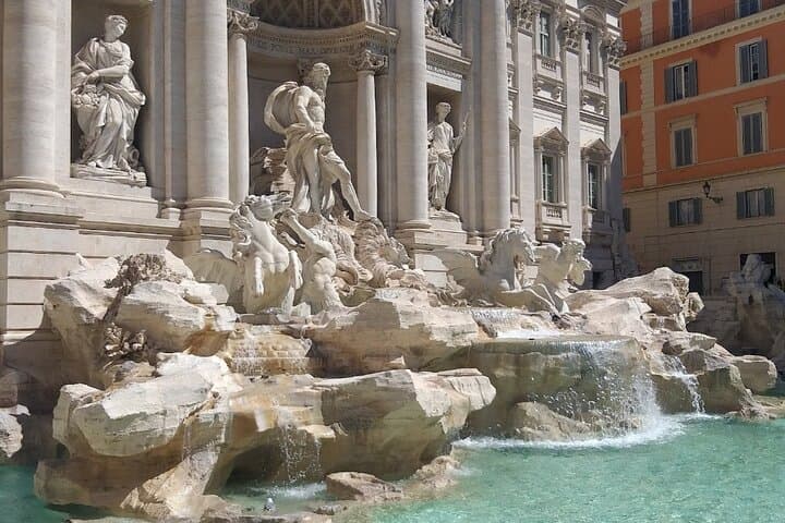 Private Car Transfers from Airport to Rome City