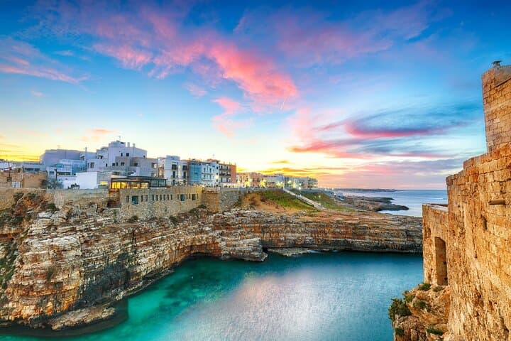 Ostuni, Cisternino Polignano Small Group Guided Tour from Bari