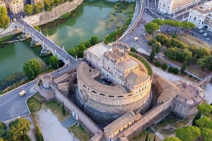 Private transfer from Fiumicino airport to Rome
