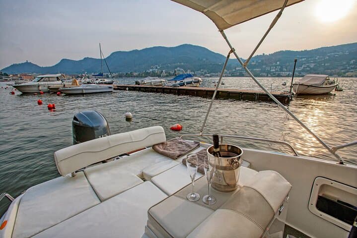 2 Hours and 30 Minutes Private Tour Lake Como