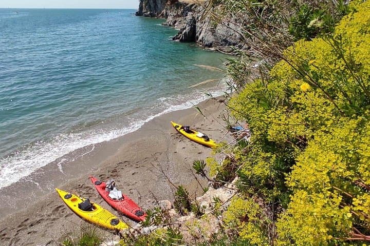 Amalfi coast 3 hr. Kayak Tour: Cruise Ship Special
