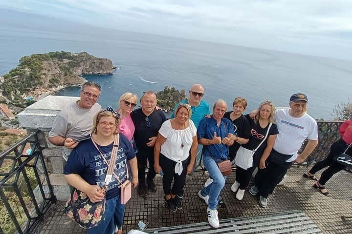 Messina Tour Taormina - Castelmola with cannoli and Sicilian granite