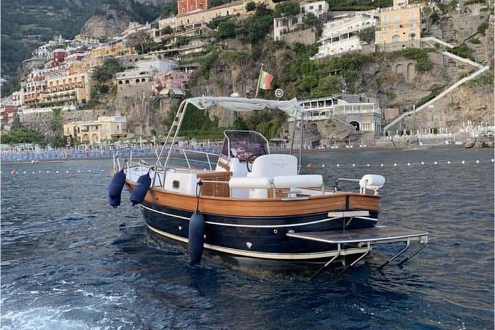 Private sunset boat tour in Positano