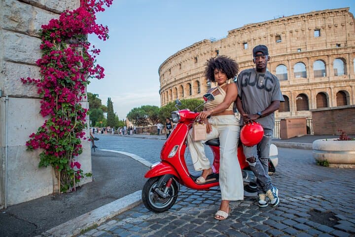 Vespa Tour in Rome with Pick up and Drop off