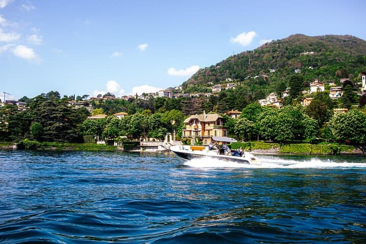 4H Como Lake Cruise drop of Bellagio and Varenna on Tender Yacht
