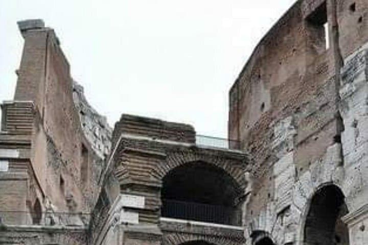 Private Car Transfers from Airport to Rome City