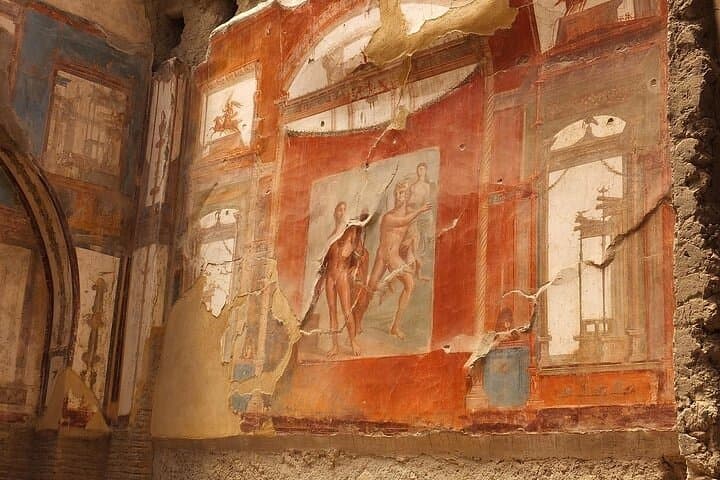 Half Day Excursion to Herculaneum from Naples with Lunch