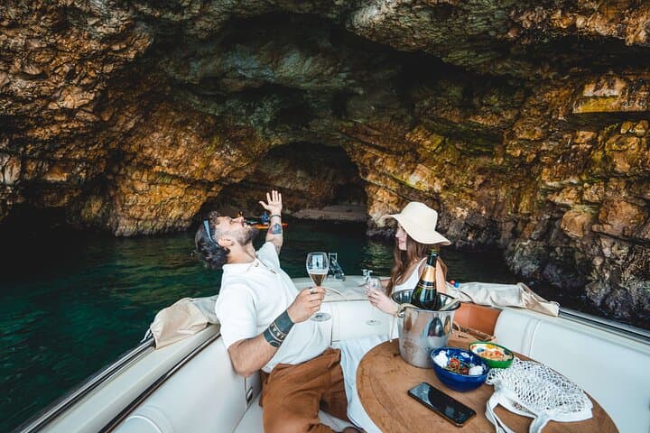 Polignano a Mare: Private Boat Tour with Champagne - 4 hours